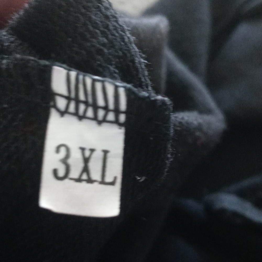 Sweatshirt - Picture 3 of 3